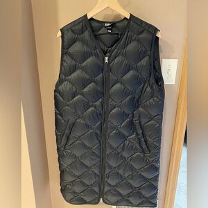 Eddie Bauer Women's Black Down 650 Vest Shaw Long